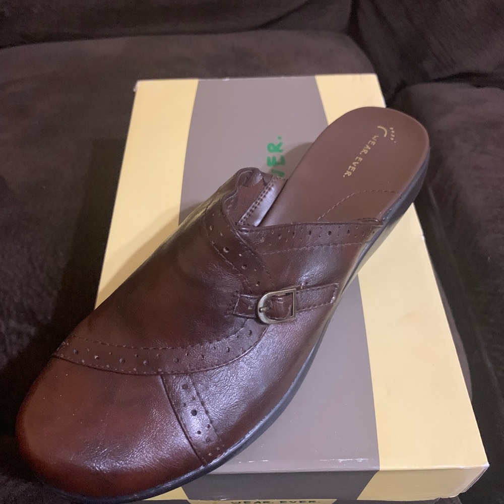 Slip on shoes with wedge